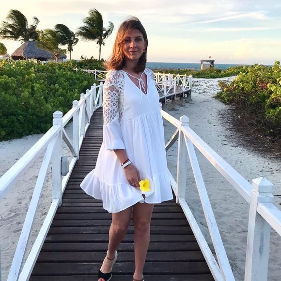 Meet your Posher, Diana - Picture 1 of 1